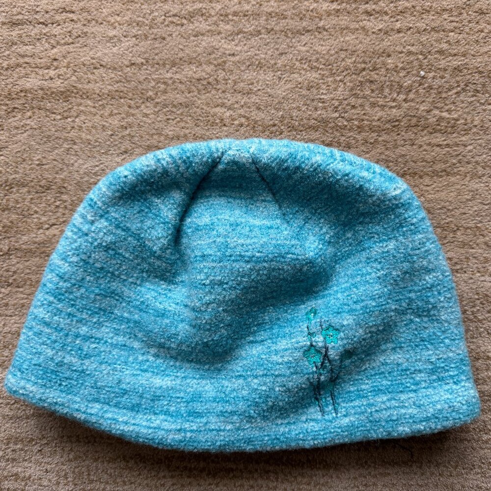 Pistil blue wool beanie